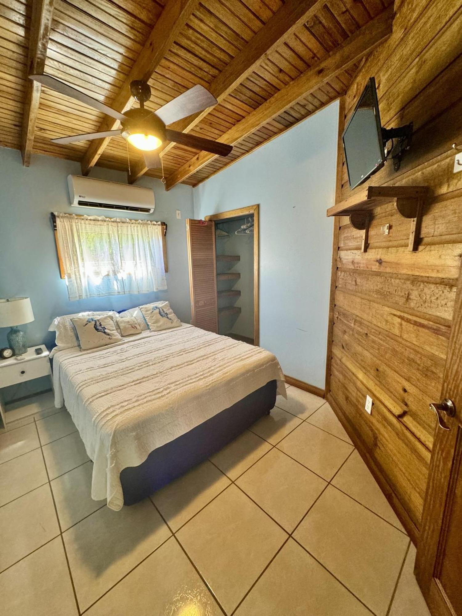 Blue Bahia Resort Sandy Bay Exterior photo