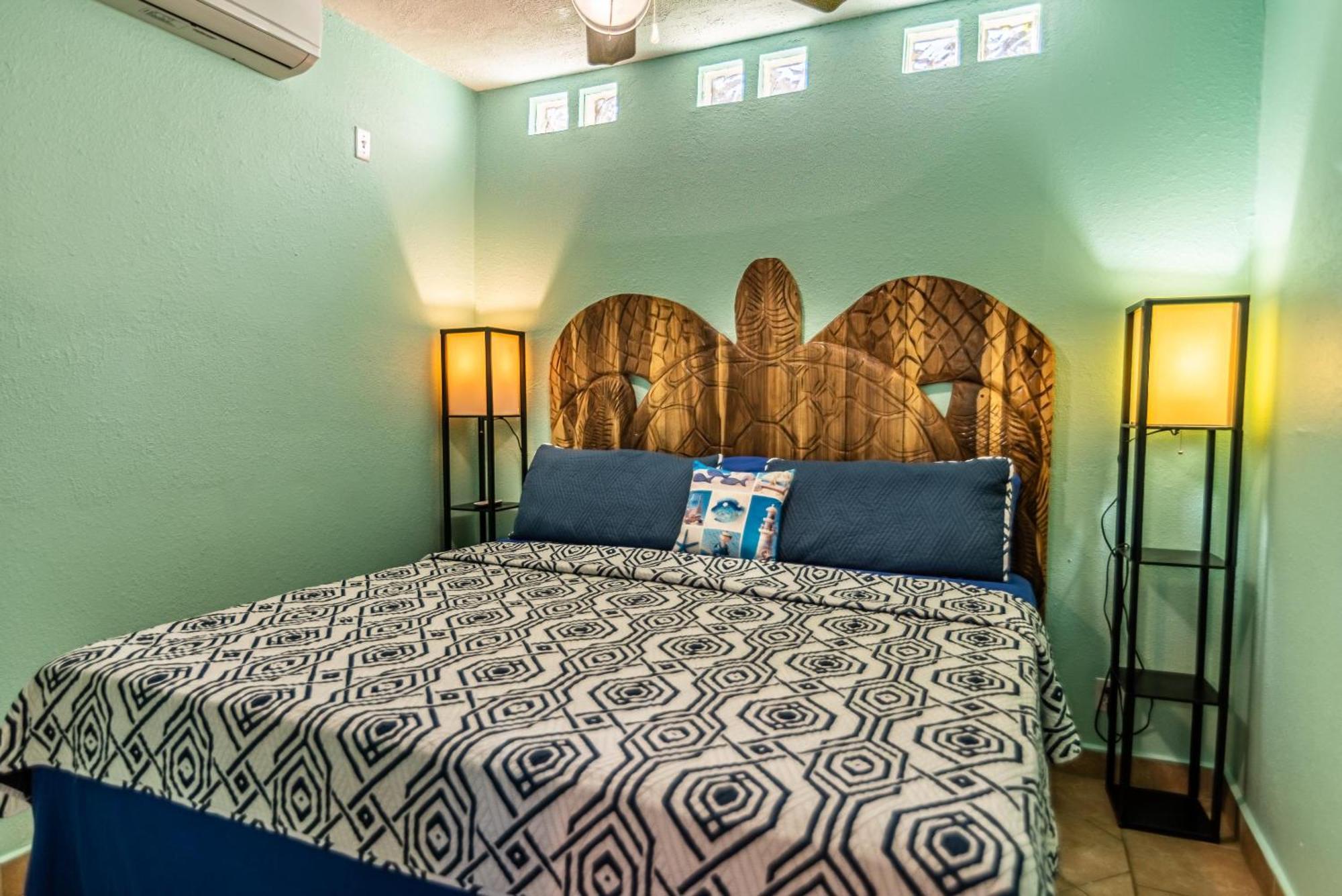 Blue Bahia Resort Sandy Bay Exterior photo
