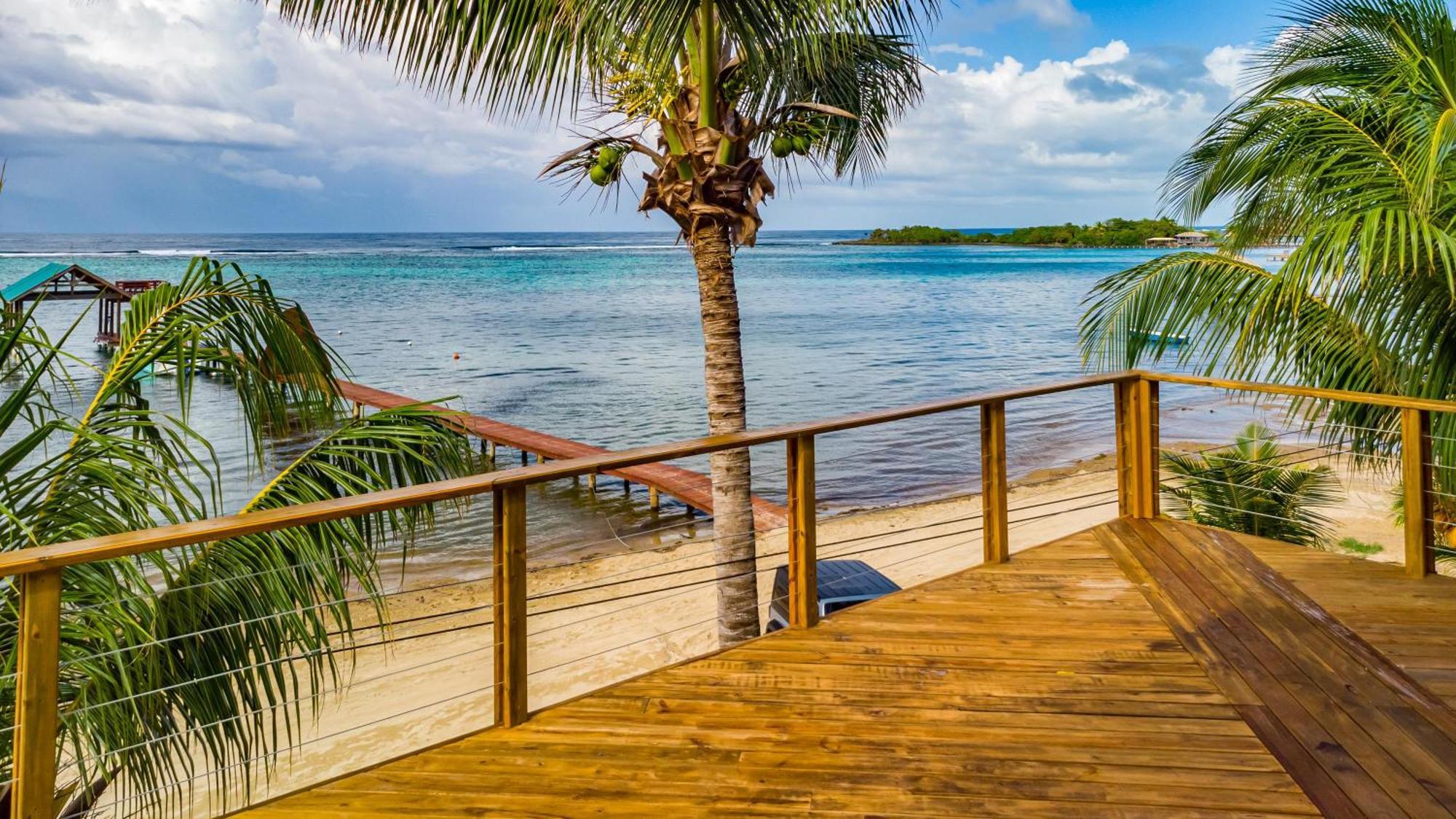 Blue Bahia Resort Sandy Bay Exterior photo